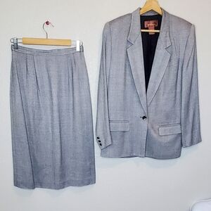 Herringbone Classic Gray Blazer Jacket & Midi Skirt Set Skirtsuit Suit Size 8